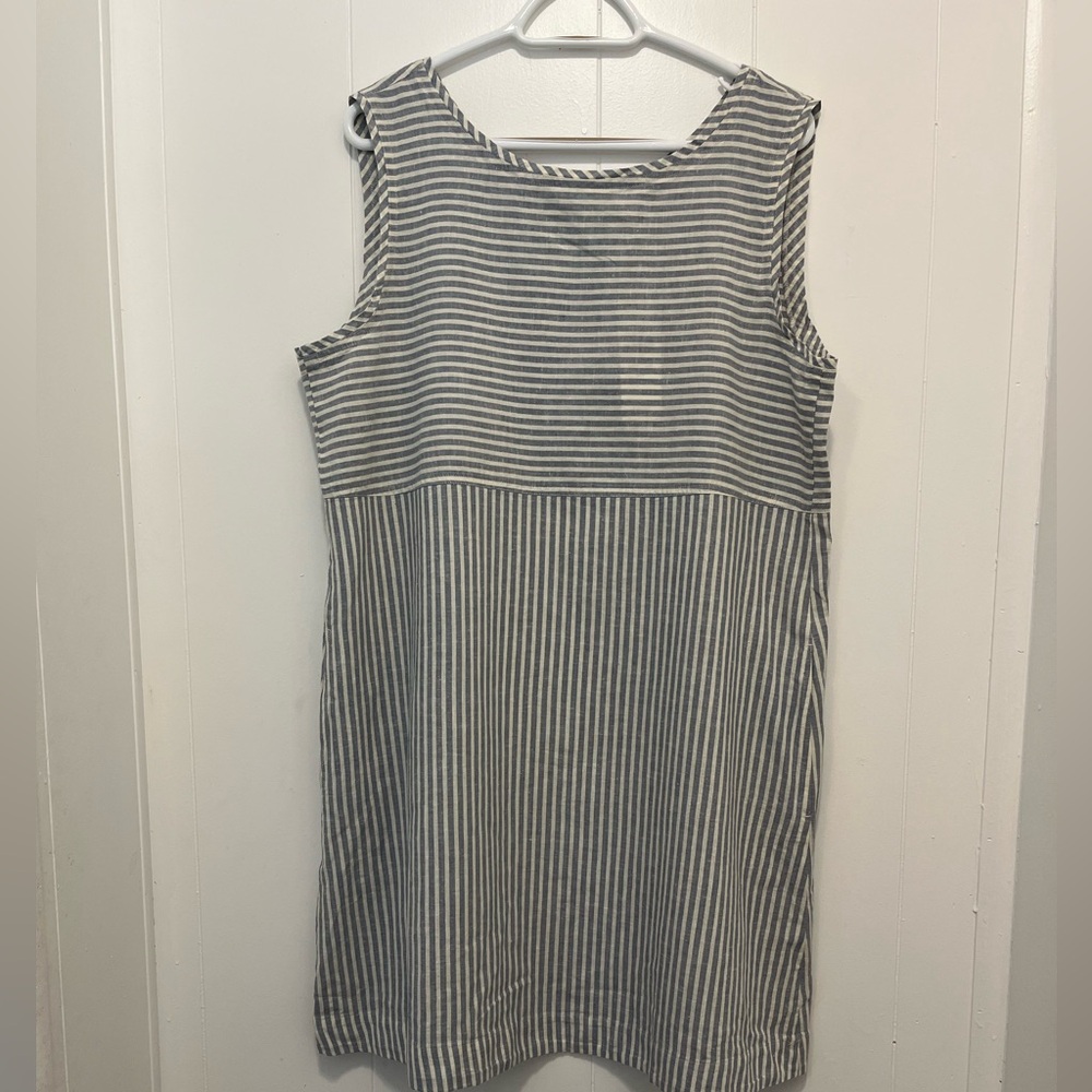 NEW Eileen Fisher linen dress